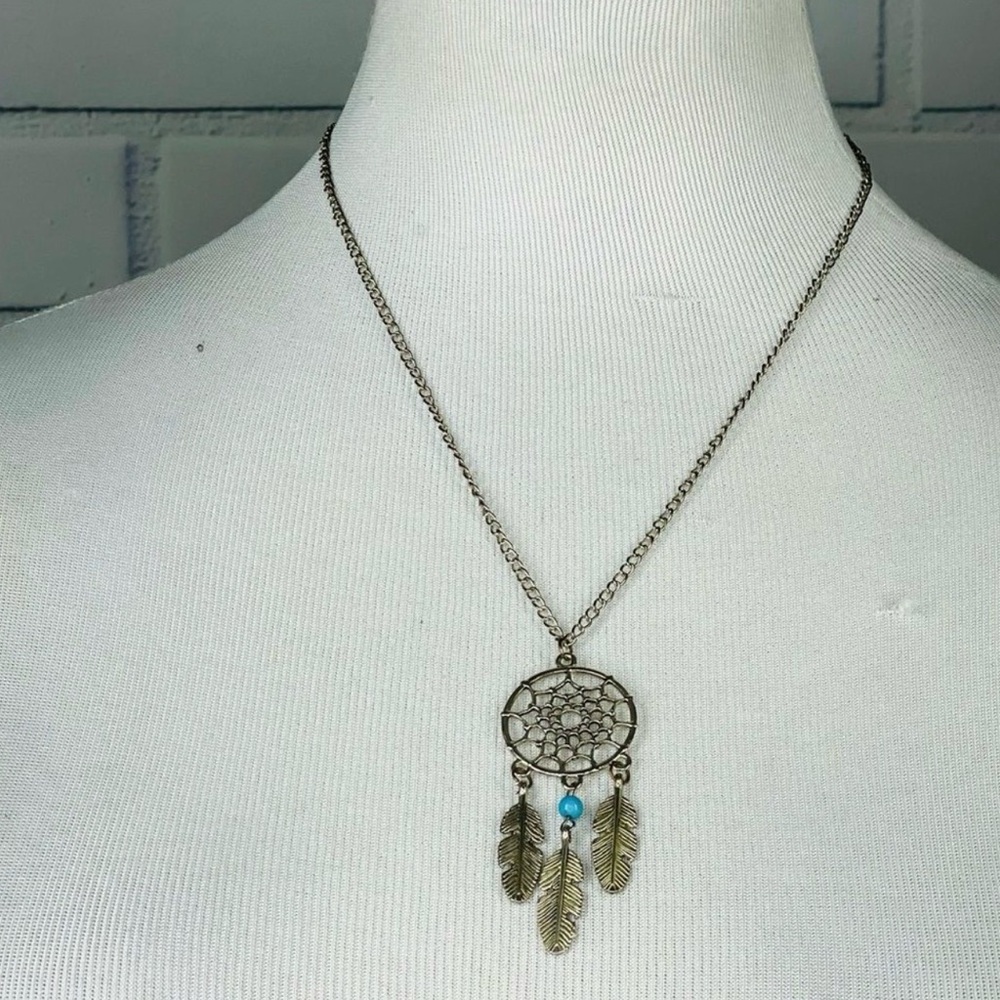 Be Still Boutique Silver Dreamcatcher Necklace with Blue Accent - Picture 5 of 8